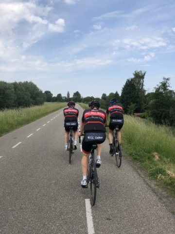27 Mei